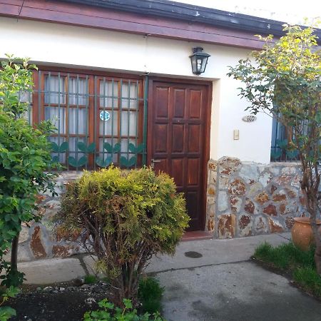 ウシュアイア Casa Elena Bed & Breakfast エクステリア 写真