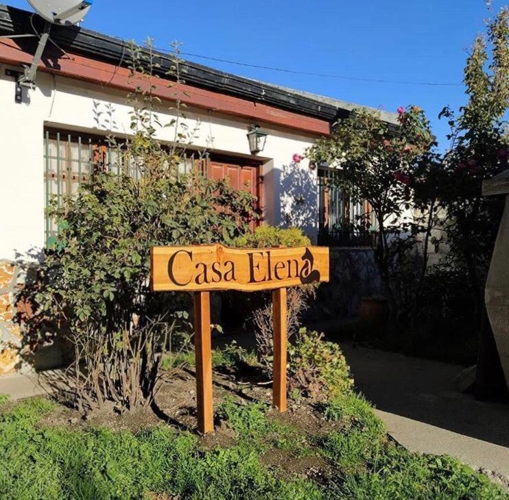 ウシュアイア Casa Elena Bed & Breakfast エクステリア 写真